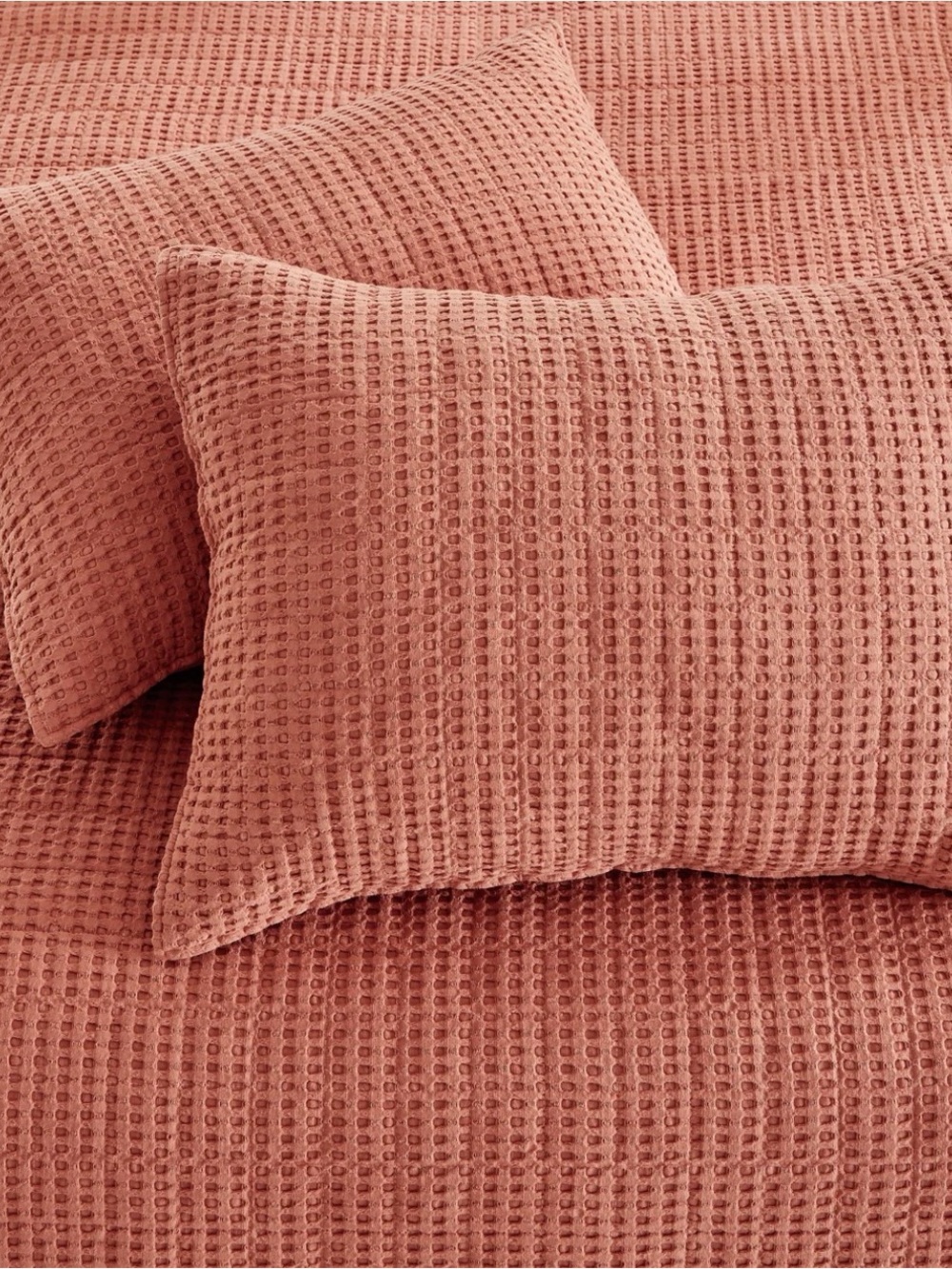 *New* LEVTEX Mills Waffle Quilt Set, Full/Queen - Picture 3 of 9